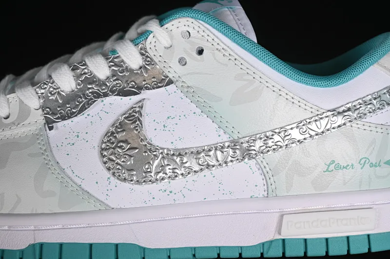 All Categories Nk SB Dunk Series Nk SB Dunk Low Low-top Sneakers Nk Dunk Low Panda Prank Special Project Heartbeat Email Mint Heart SB Low-top Casual Sneakers DV0833-102
